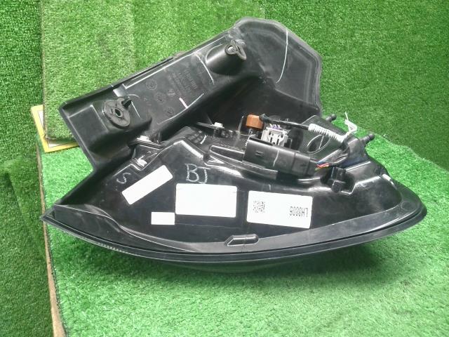 【中古】ジープ チェロキー ABA-KL24 左テールランプ  自社品番250501