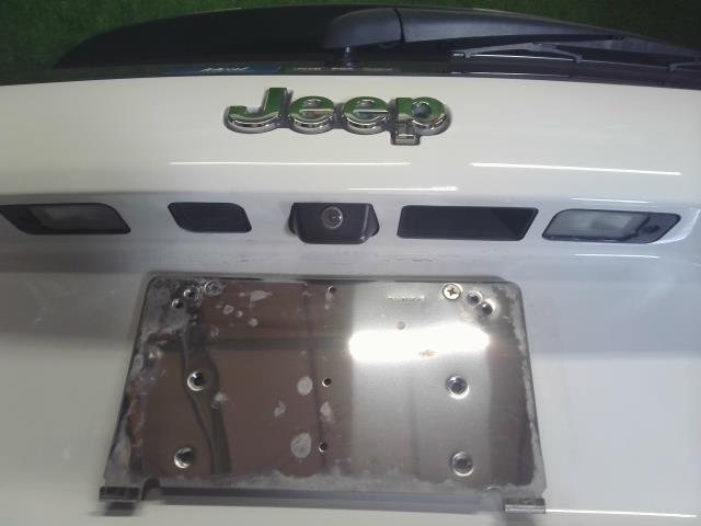 【中古】ジープ チェロキー ABA-KL24 バックドア テールゲート リアハッチ  自社品番250501