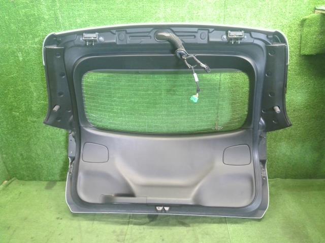 【中古】ジープ チェロキー ABA-KL24 バックドア テールゲート リアハッチ  自社品番250501