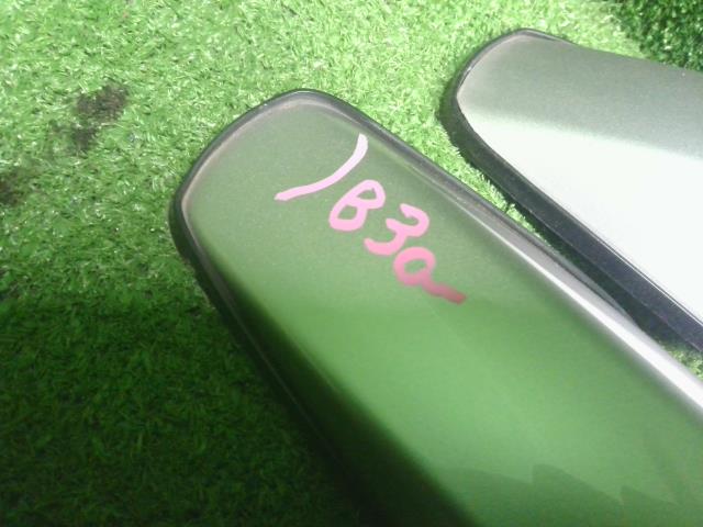 【中古】ジープ チェロキー ABA-KL24 ルーフバー ルーフレール 自社品番250501