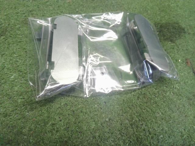 【中古】ジープ チェロキー ABA-KL24 ルーフバー ルーフレール 自社品番250501