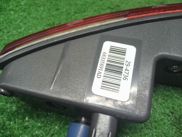 【中古】ジープ チェロキー ABA-KL24 リアバンパー 用 リフレクター 反射板 左右セット  自社品番250501