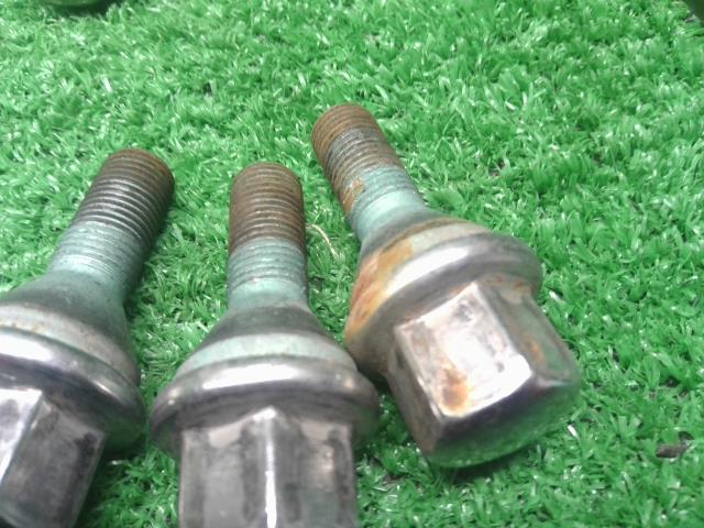 【中古】ジープ チェロキー ABA-KL24 ホイールボルト ハブボルト 1台分 自社品番250501