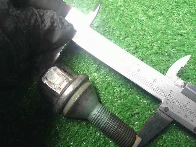 【中古】ジープ チェロキー ABA-KL24 ホイールボルト ハブボルト 1台分 自社品番250501