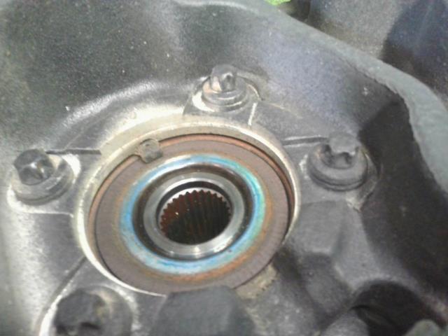 【中古】ジープ チェロキー ABA-KL24 左 フロントショック ストラット一式 ハブ ナックル  自社品番250501