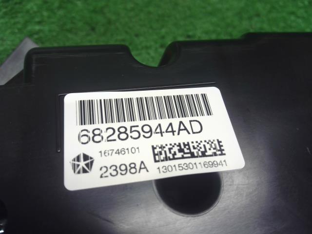 【中古】ジープ チェロキー ABA-KL24 エアコン AC スイッチパネル  自社品番250501