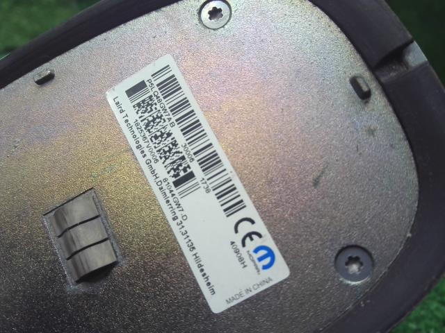 【中古】ジープ チェロキー ABA-KL24 アンテナ  自社品番250501