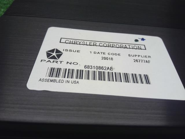 【中古】ジープ チェロキー ABA-KL24 オーディオアンプ  自社品番250501