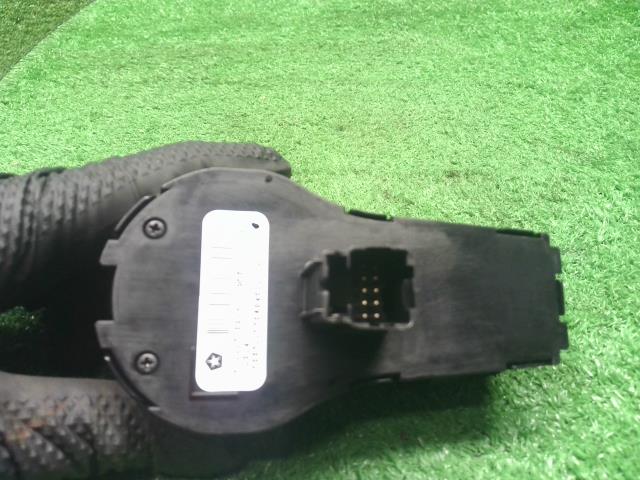 【中古】ジープ チェロキー ABA-KL24 ライト スイッチ   自社品番250501