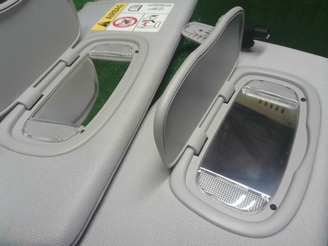 【中古】ジープ チェロキー ABA-KL24 サンバイザー  自社品番250501