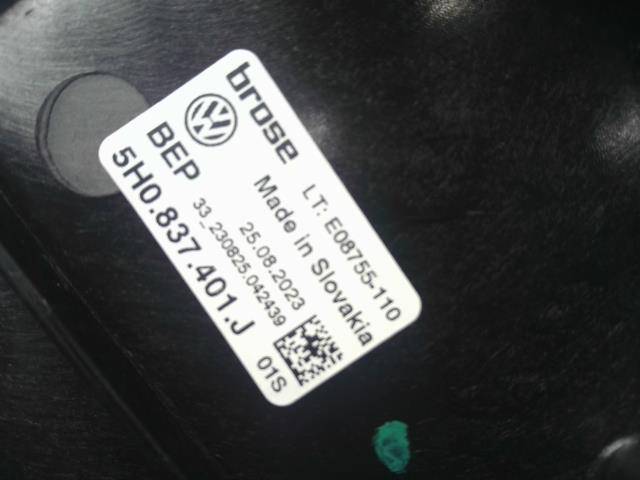 【中古】VW ゴルフヴァリアント 3AA-CDDLAV 左フロントドアレギュレーターモーター  自社品番250502