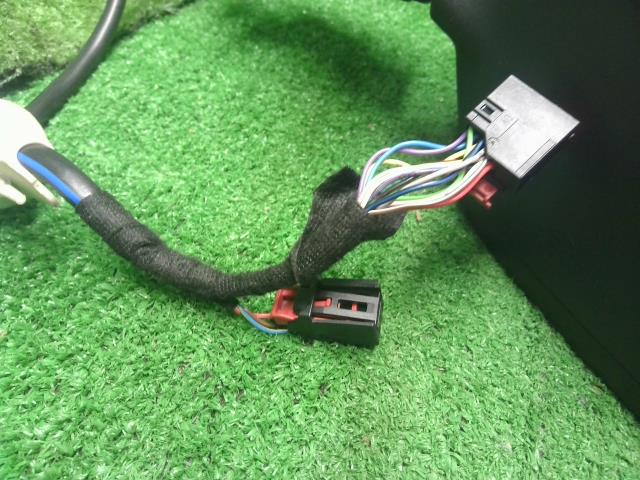 【中古】VW ゴルフヴァリアント 3AA-CDDLAV 左ドアミラー サイドミラー  自社品番250502