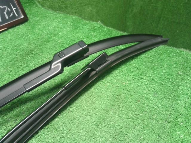 【中古】VW ゴルフヴァリアント 3AA-CDDLAV フロントワイパーアーム  自社品番250502