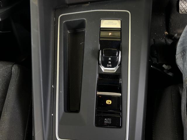 【中古】VW ゴルフヴァリアント 3AA-CDDLAV シフトレバー スイッチ  自社品番250502