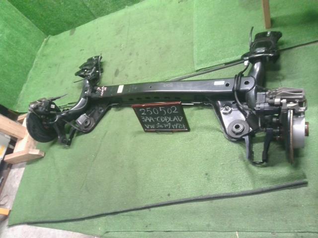 【中古】VW ゴルフヴァリアント 3AA-CDDLAV リアアクスルホーシング  自社品番250502