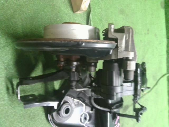 【中古】VW ゴルフヴァリアント 3AA-CDDLAV リアアクスルホーシング  自社品番250502