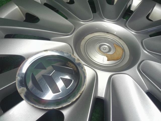 【中古】VW ゴルフヴァリアント 3AA-CDDLAV ホイールキャップ 15インチ 1枚  自社品番250502