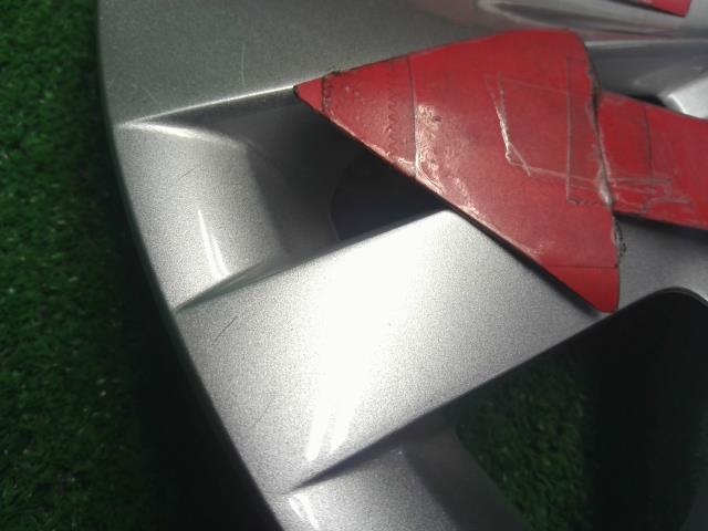 【中古】VW ゴルフヴァリアント 3AA-CDDLAV ホイールキャップ 15インチ 1枚  自社品番250502