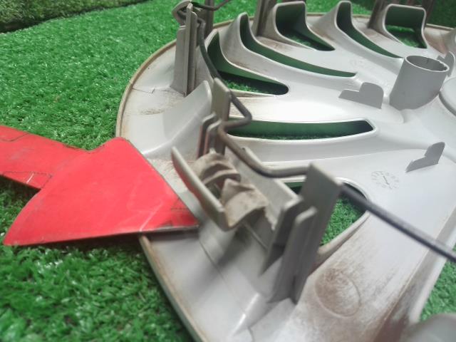 【中古】VW ゴルフヴァリアント 3AA-CDDLAV ホイールキャップ 15インチ 1枚  自社品番250502