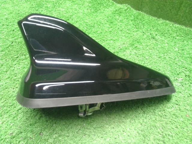 【中古】VW ゴルフヴァリアント 3AA-CDDLAV アンテナ  自社品番250502