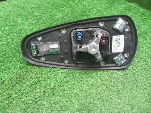 【中古】VW ゴルフヴァリアント 3AA-CDDLAV アンテナ  自社品番250502