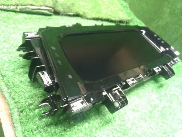 【中古】VW ゴルフヴァリアント 3AA-CDDLAV スピードメーター  自社品番250502