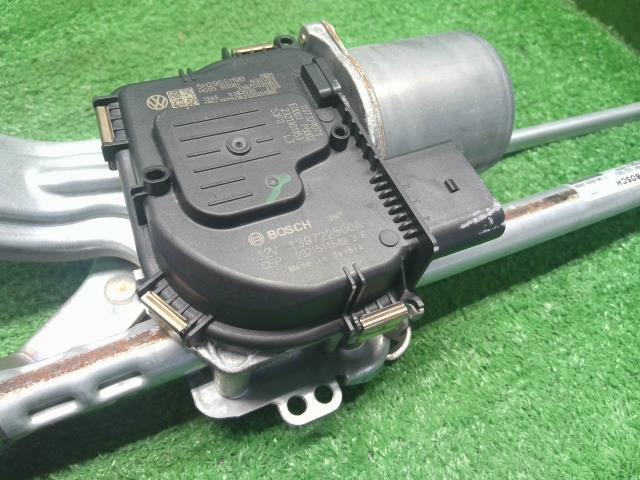 【中古】VW ゴルフヴァリアント 3AA-CDDLAV フロントワイパーモーター  自社品番250502