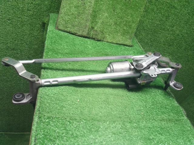 【中古】VW ゴルフヴァリアント 3AA-CDDLAV フロントワイパーモーター  自社品番250502