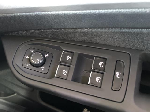 【中古】VW ゴルフヴァリアント 3AA-CDDLAV パワーウインドウ PWスイッチ  自社品番250502