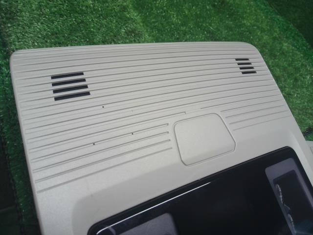 【中古】VW ゴルフヴァリアント 3AA-CDDLAV ルームランプ  自社品番250502