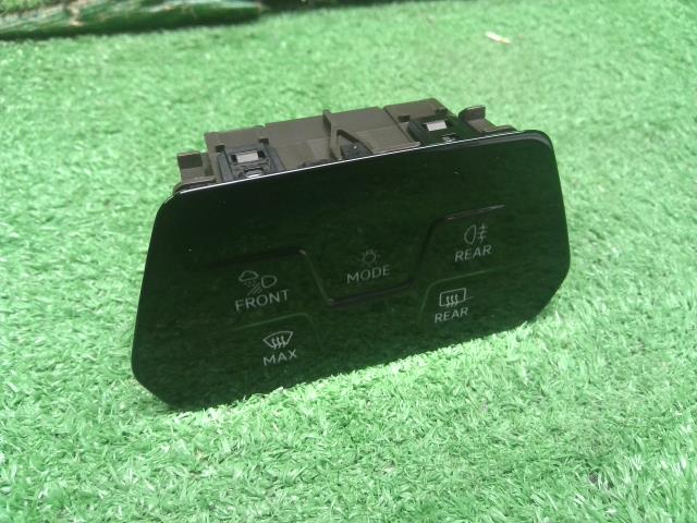 【中古】VW ゴルフヴァリアント 3AA-CDDLAV ヘッドランプ ライトスイッチ   自社品番250502