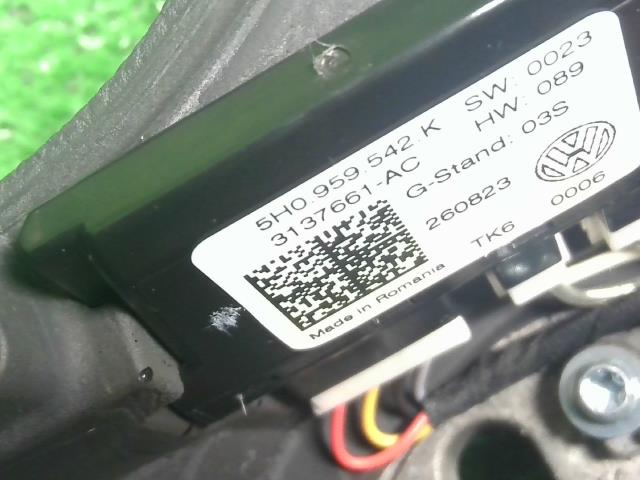 【中古】VW ゴルフヴァリアント 3AA-CDDLAV ステアリングホイール ハンドル  自社品番250502