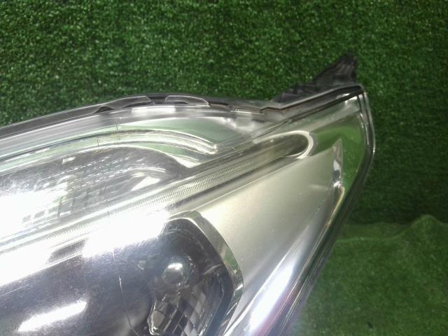 【中古】プジョー 208 ABA-A9HN01 左ヘッドランプ ライト  自社品番250503