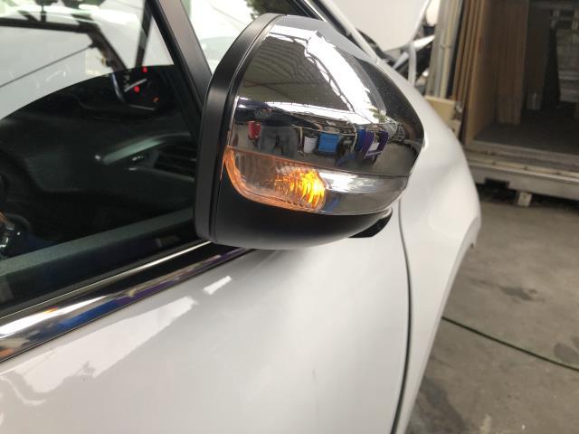 【中古】プジョー 208 ABA-A9HN01 右ドアミラー サイドミラー  自社品番250503