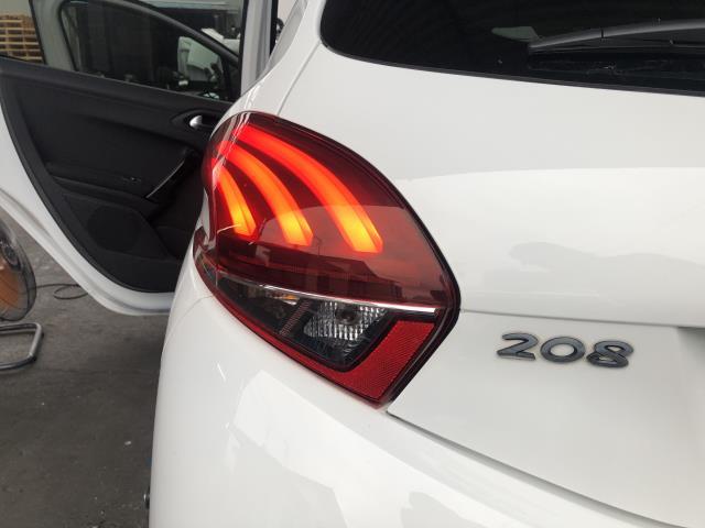 【中古】プジョー 208 ABA-A9HN01 左テールランプ  自社品番250503
