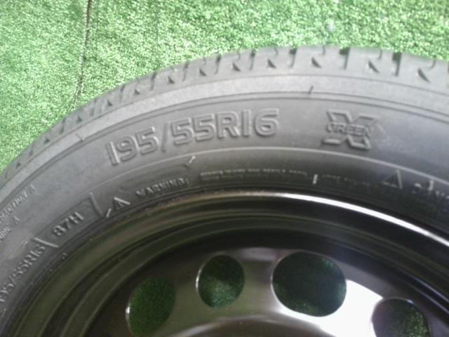 【中古】195/55R16 16インチ プジョー 208 ABA-A9HN01 スペアタイヤ 工具セット 自社品番250503