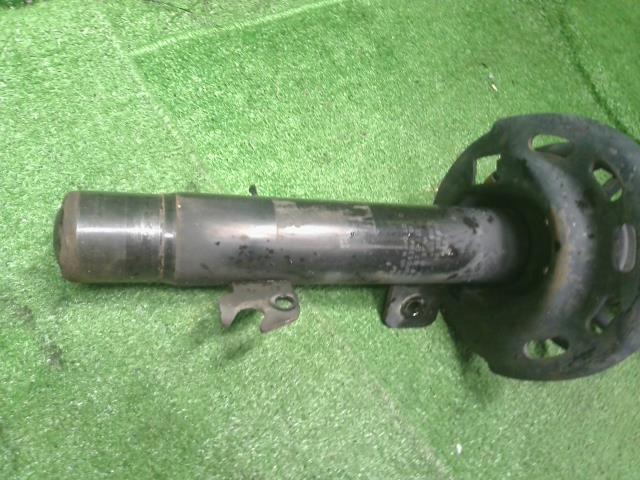 【中古】プジョー 208 ABA-A9HN01 左 フロント ストラット  自社品番250503