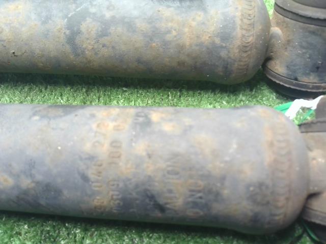 【中古】プジョー 208 ABA-A9HN01 リア ショックアブソーバーセット  自社品番250503