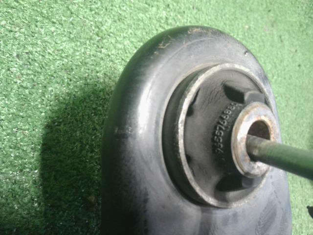 【中古】プジョー 208 ABA-A9HN01 左 フロント ロアアーム  自社品番250503