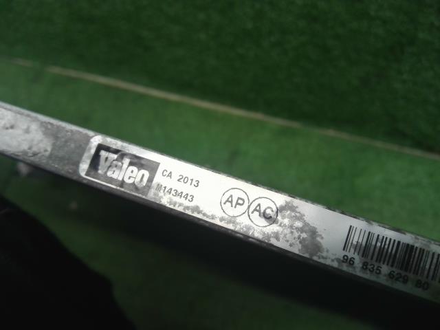 【中古】プジョー 208 ABA-A9HN01 コンデンサー  自社品番250503