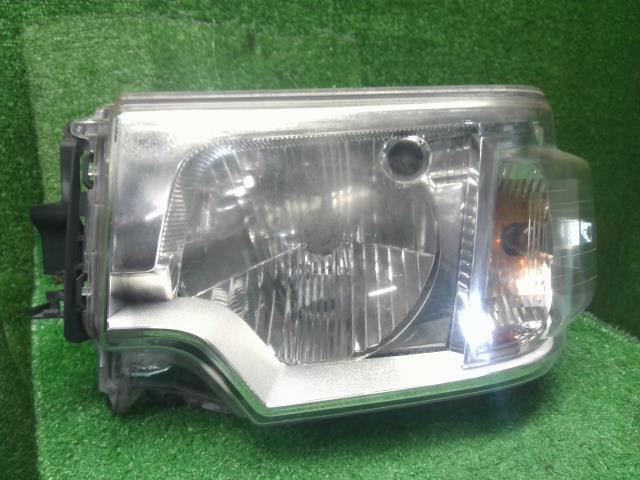 【中古】ミニキャブミーブ ZAB-U67V 左ヘッドランプ　ヘッドライト 8301C471  自社品番250511 W37