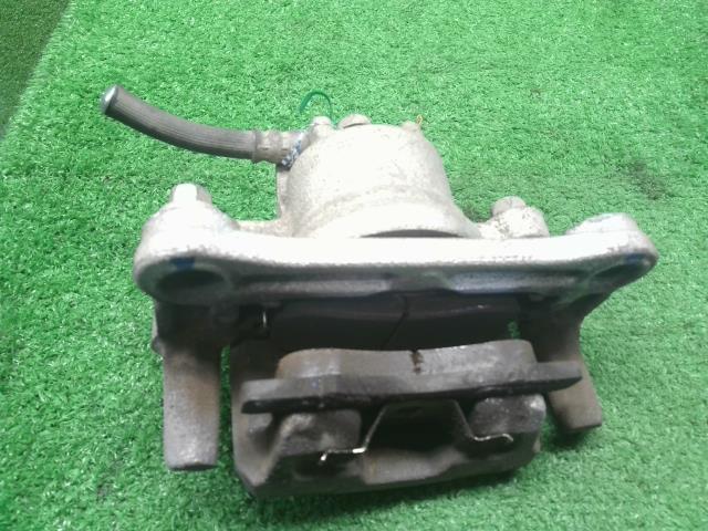 【中古】ミニキャブミーブ ZAB-U67V 右フロント　ブレーキ　キャリパー 4605B000  自社品番250511 W37