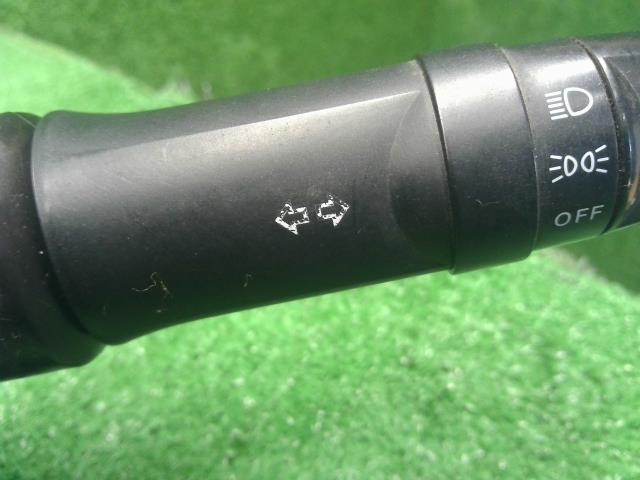 【中古】ミニキャブミーブ ZAB-U67V ディマースイッチ ワイパー　ウインカー　レバー　コンビネーション　スイッチ 8600A826　 自社品番250511 W37