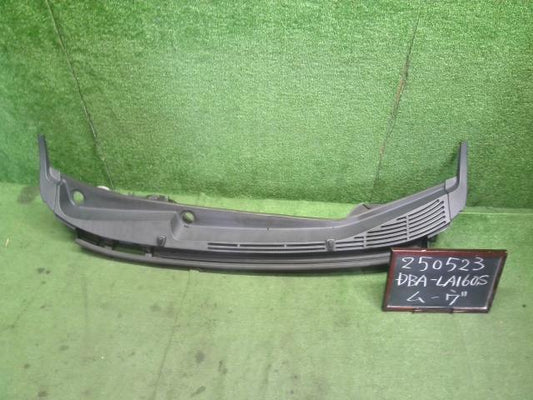 【中古】ムーヴ DBA-LA160S カウルトップパネル 55708-B2261 自社品番250523 S28