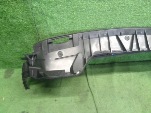 【中古】ムーヴ DBA-LA160S カウルトップパネル 55708-B2261 自社品番250523 S28