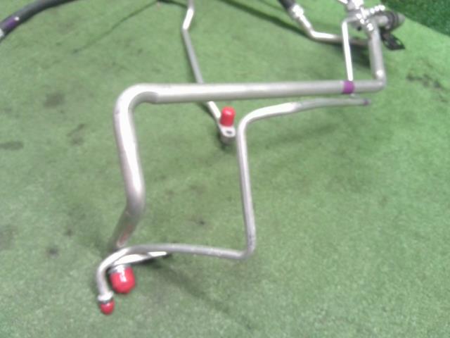 【中古】ムーヴ DBA-LA160S エアコン ホース パイプ 88716-B2480- 自社品番250523 S28