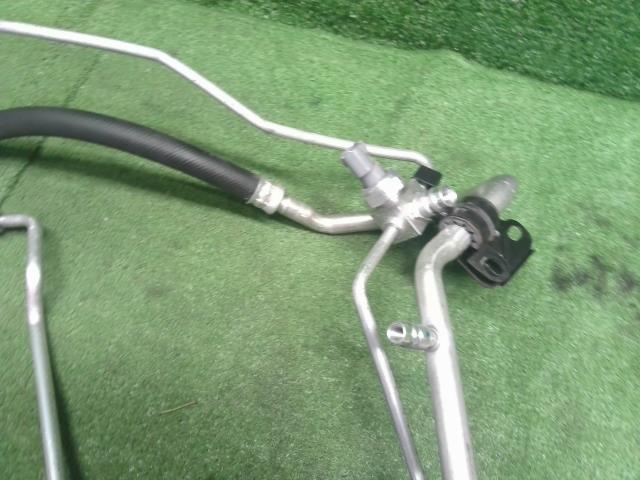 【中古】ムーヴ DBA-LA160S エアコン ホース パイプ 88716-B2480- 自社品番250523 S28