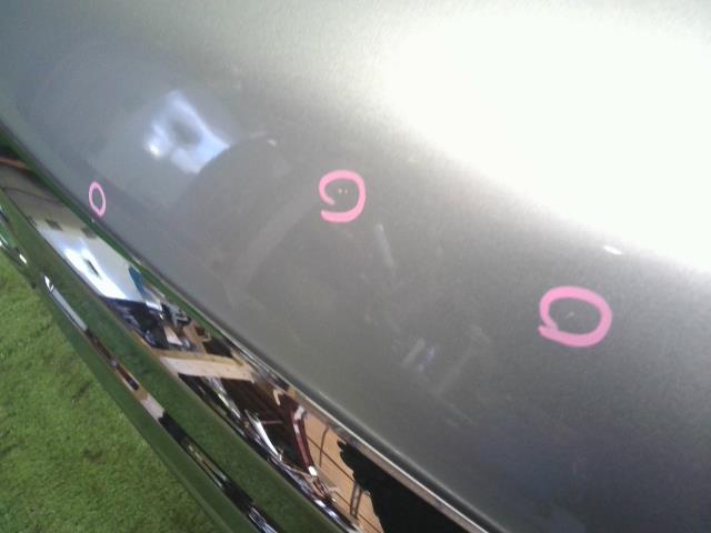 【中古】タント DBA-LA600S ボンネットフード 53301-B2480 自社品番250524 S28