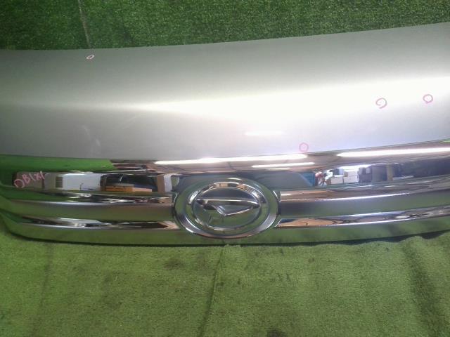 【中古】タント DBA-LA600S ボンネットフード 53301-B2480 自社品番250524 S28