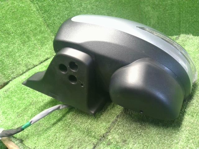 【中古】タント DBA-LA600S 左ドアミラー サイドミラー 87940-B2M20 自社品番250524 S28